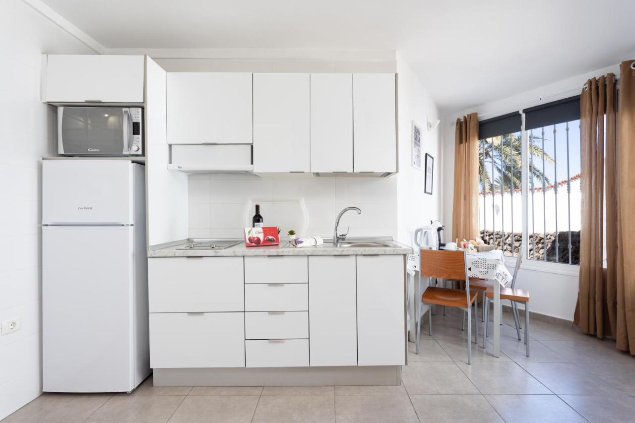 Home2Book Triplex Disco Beach Las Americas, Terrace アロナ エクステリア 写真