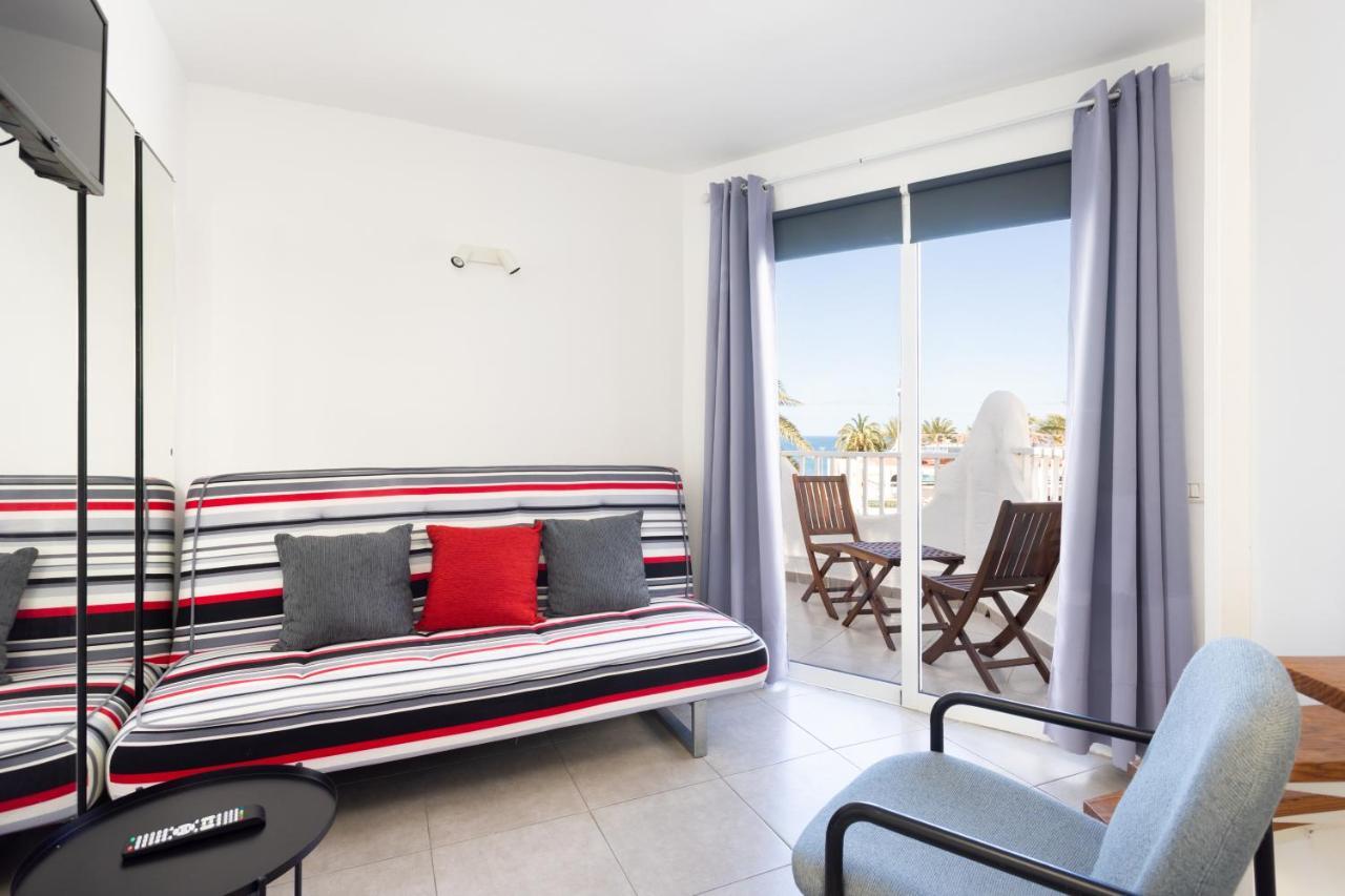 Home2Book Triplex Disco Beach Las Americas, Terrace アロナ エクステリア 写真